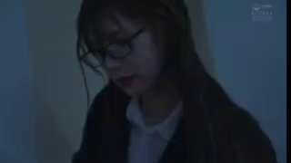 气质不错身材也很棒这样的美女开直播自摸很爽快